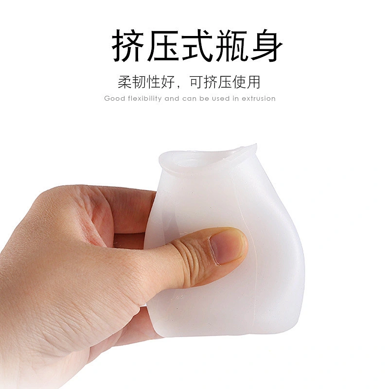 New Design ECO-friendly Brush On The Lid Silicone Cooking Oil Bottle Kitchen Oil Bottle